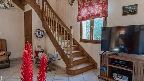 Maison - 144 m² - 8 pièces