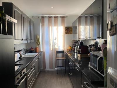 Maison traditionnelle - 110 m² - 5 pièces