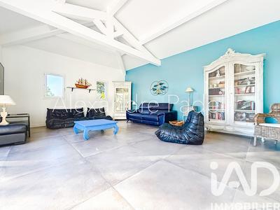 Maison de maîtres - 270 m² - 10 pièces