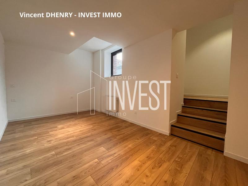 Loft - 120 m² - 3 pièces