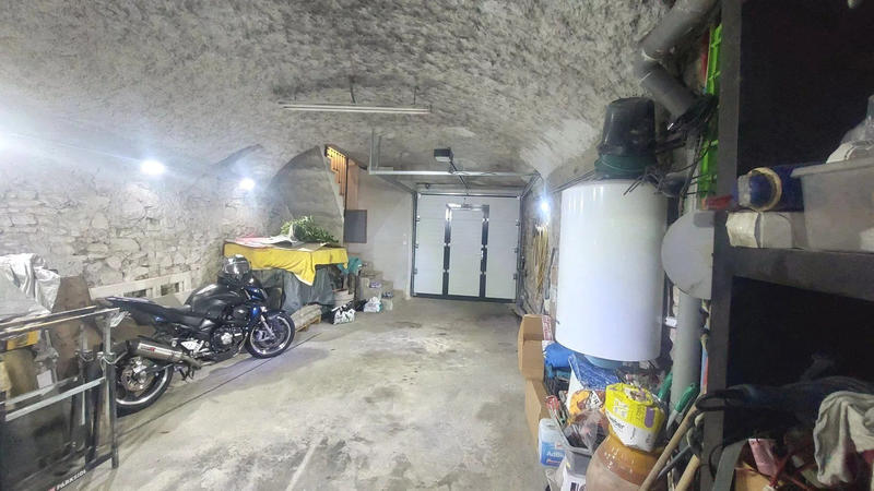 Maison traditionnelle - 84 m² - 4 pièces