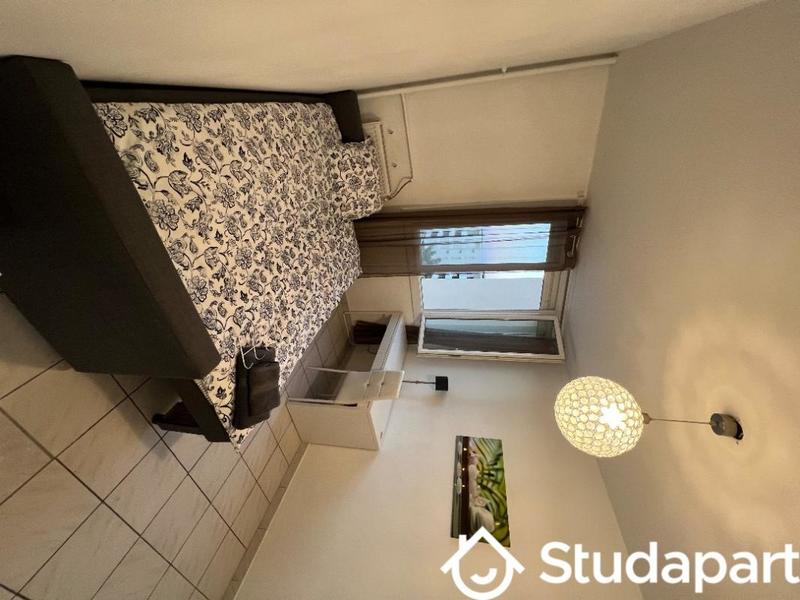 Chambre - 27 m² - 1 pièce