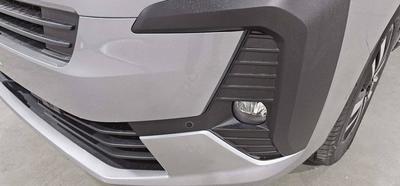 Peugeot Traveller m BlueHDi 180ch s&amp;S Eat8 Business Pack