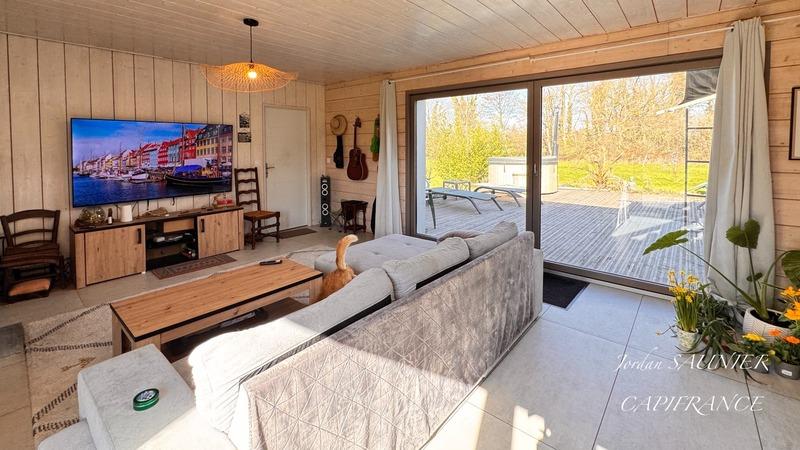 Maison - 180 m² - 7 pièces