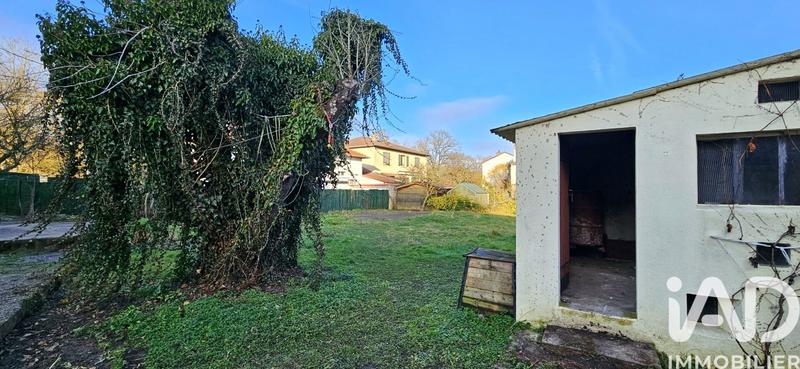 Maison - 92 m² - 6 pièces