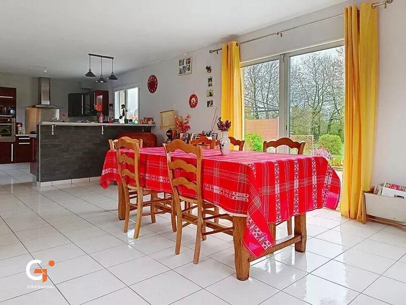 Maison - 190 m² - 9 pièces
