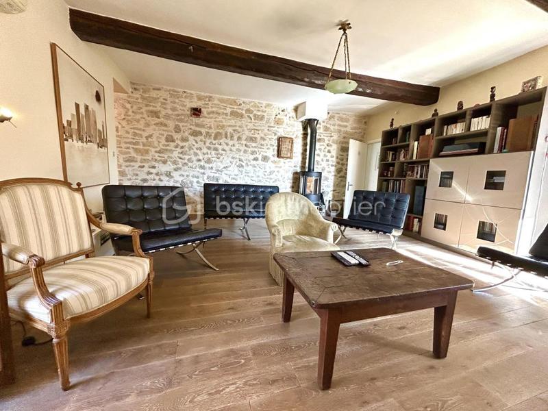Maison de village - 218 m² - 6 pièces