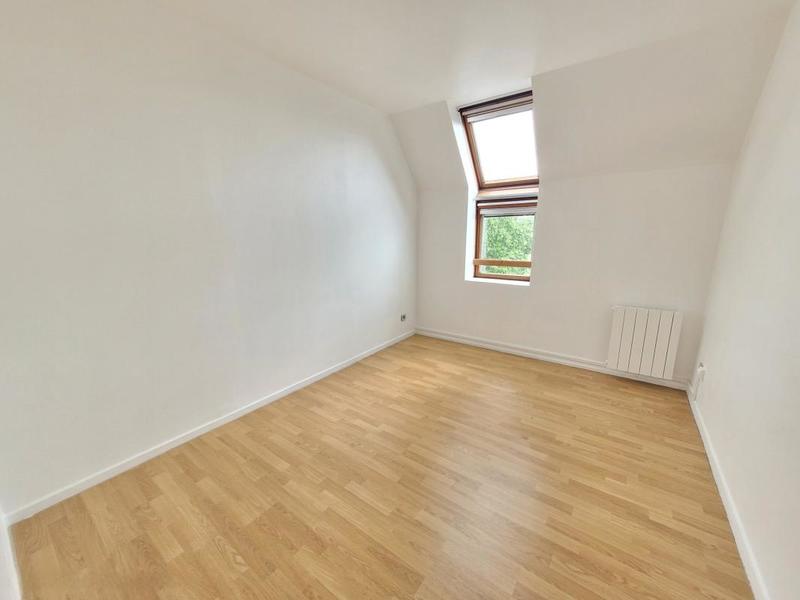 Appartement ancien - 69 m² - 3 pièces