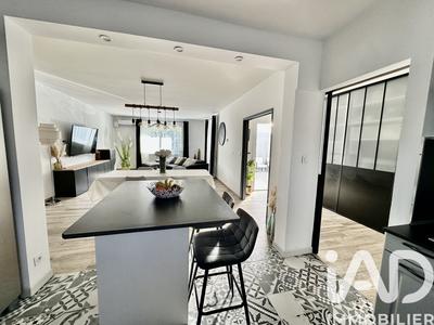 Maison - 136 m² - 7 pièces