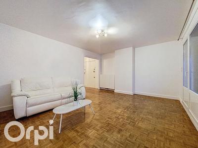 Appartement - 79 m² - 4 pièces