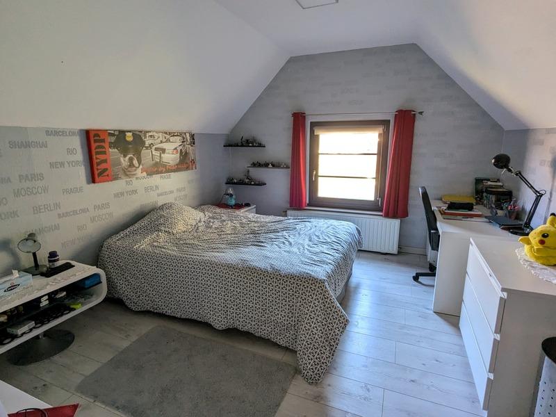 Maison - 217 m² - 7 pièces