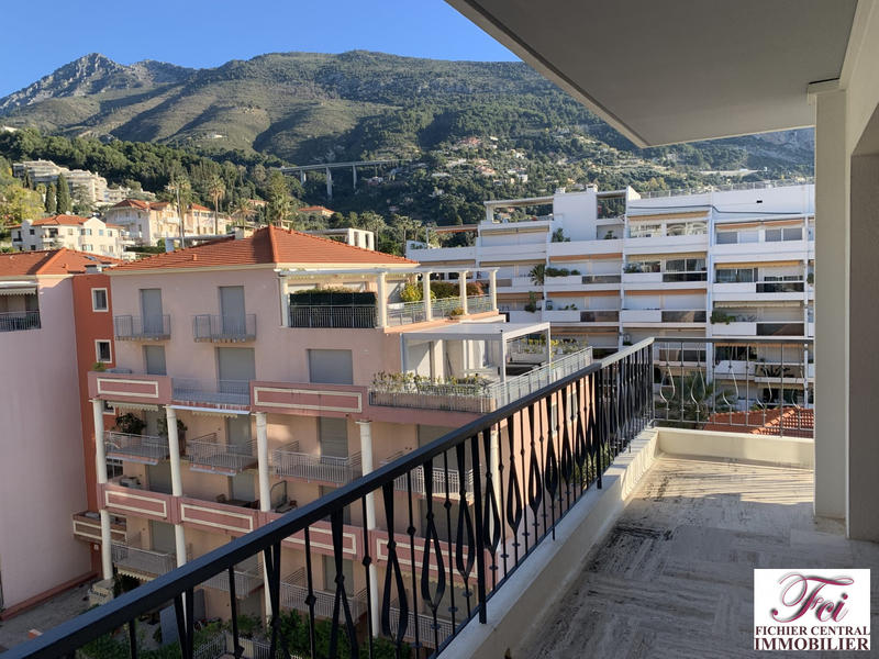 Appartement - 112 m² - 5 pièces