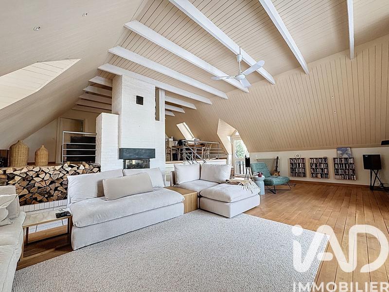 Maison de campagne - 240 m² - 6 pièces