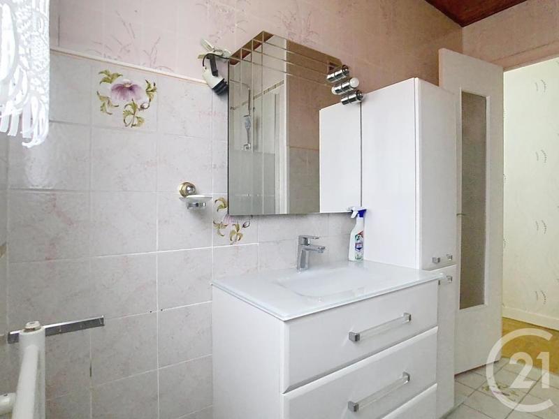 Maison - 65 m² - 4 pièces