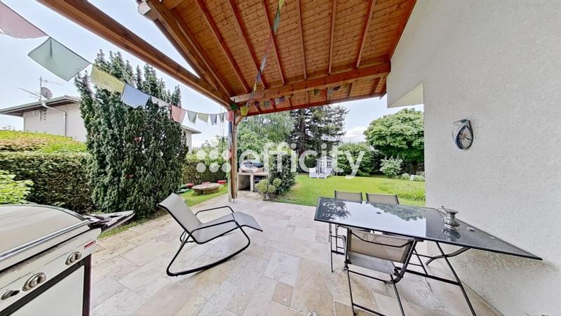 Maison - 161 m² - 7 pièces