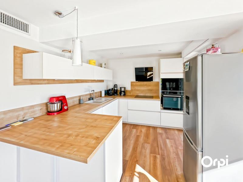 Appartement - 74 m² - 3 pièces