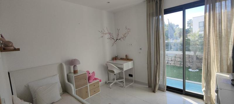 Villa - 130 m² - 5 pièces