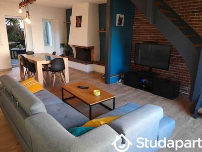 Chambre - 12 m² - 1 pièce