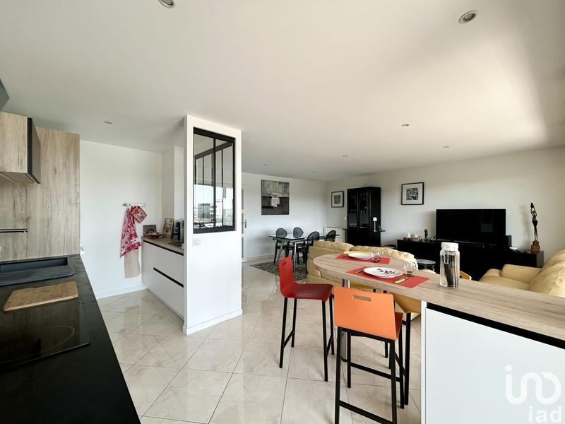 Appartement - 94 m² - 4 pièces