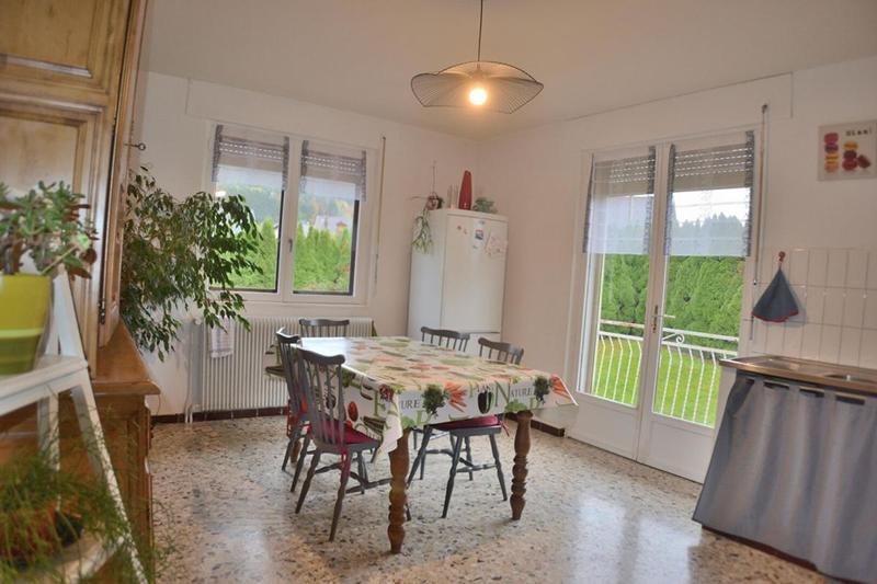 Maison - 317 m² - 14 pièces