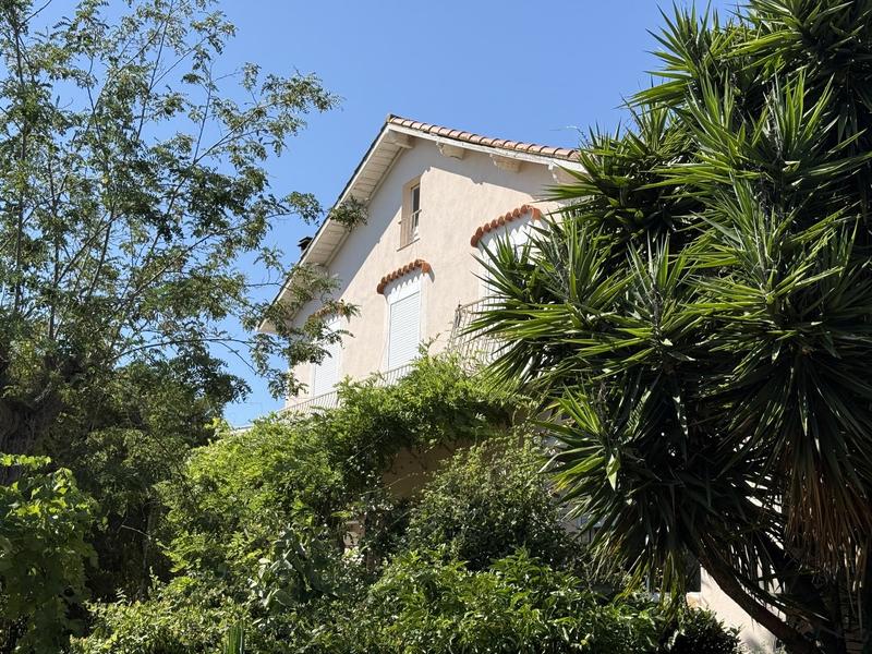 Maison - 172 m² - 7 pièces