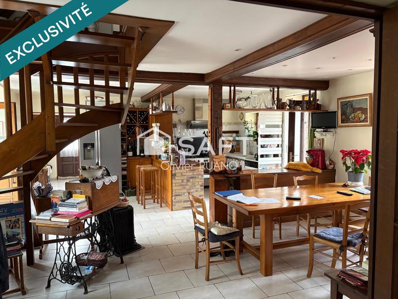 Maison - 380 m² - 7 pièces