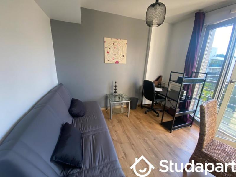 Chambre - 11 m² - 1 pièce