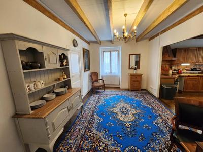 Maison - 149 m² - 6 pièces