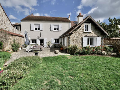 Maison - 145 m² - 6 pièces