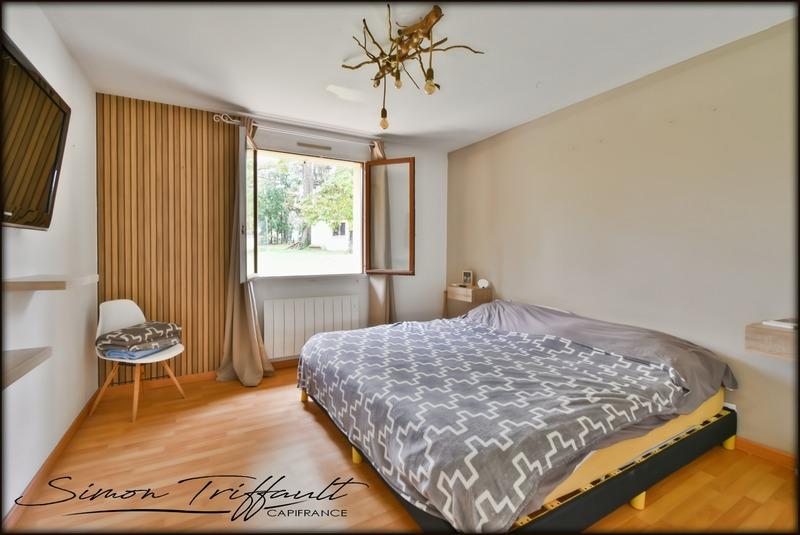 Maison - 153 m² - 9 pièces