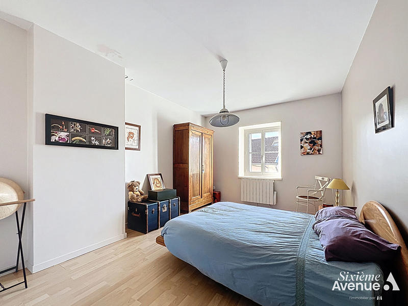 Appartement - 160 m² - 6 pièces