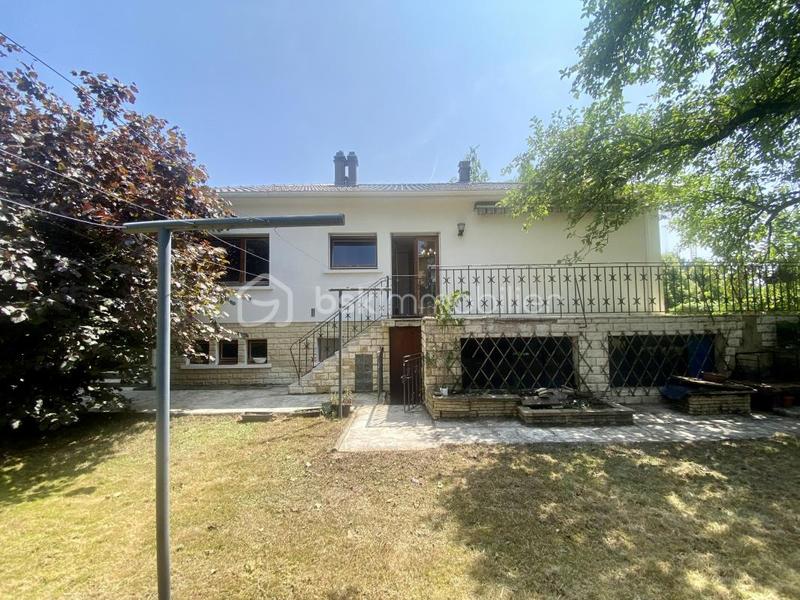 Pavillon - 110 m² - 5 pièces