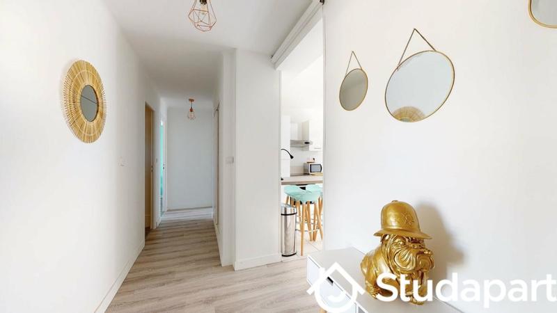 Chambre - 9 m² - 1 pièce