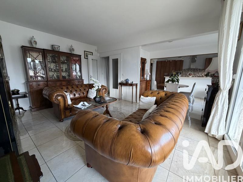 Appartement - 82 m² - 4 pièces