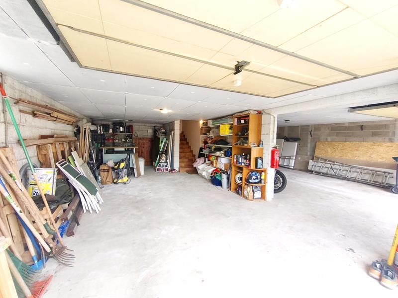 Maison traditionnelle - 170 m² - 9 pièces