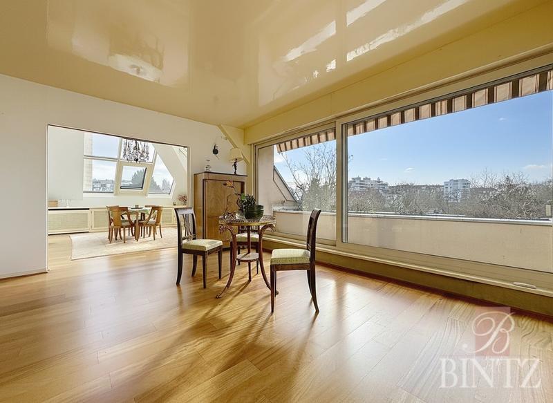 Appartement - 187 m² - 5 pièces