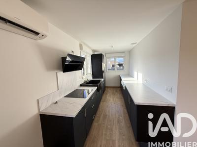 Maison - 93 m² - 5 pièces