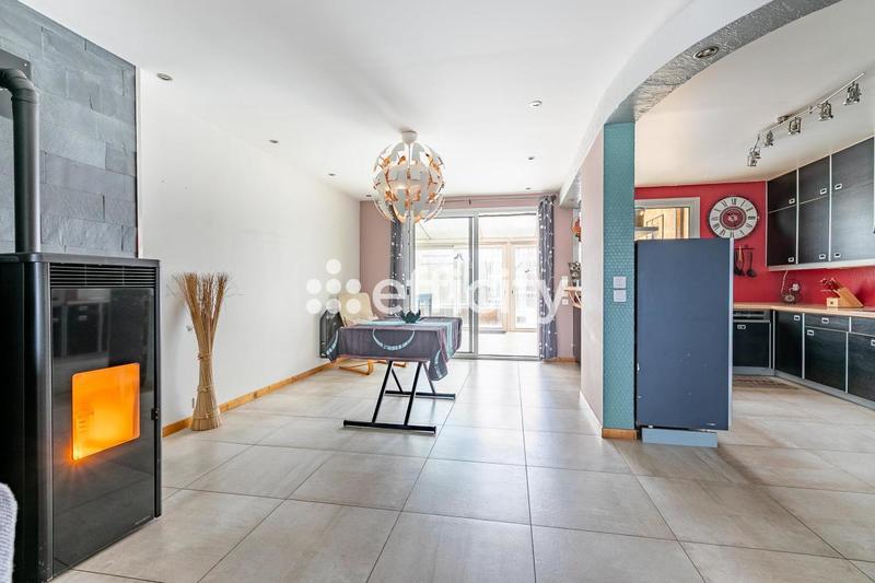 Maison - 133 m² - 6 pièces