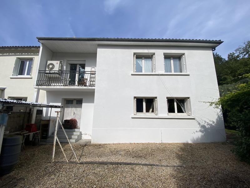 Maison traditionnelle - 95 m² - 5 pièces