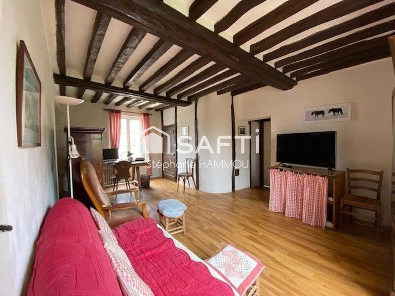 Maison - 211 m² - 7 pièces