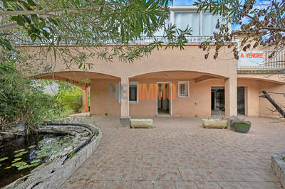 Villa - 132 m² - 6 pièces