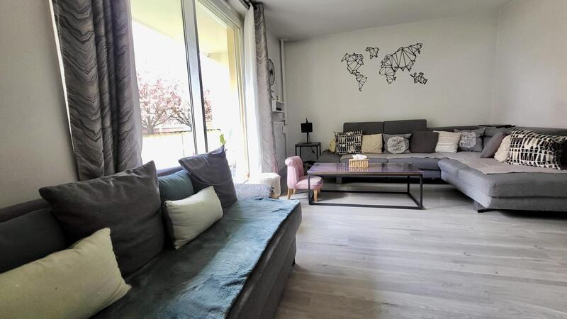Appartement - 87 m² - 5 pièces