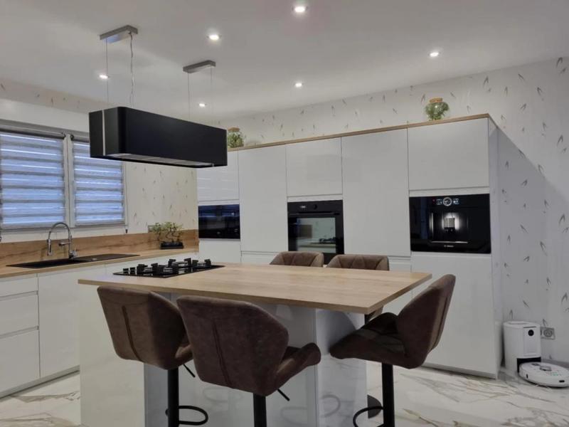 Maison de village - 100 m² - 3 pièces