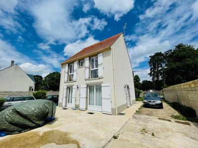 Maison - 101 m² - 7 pièces