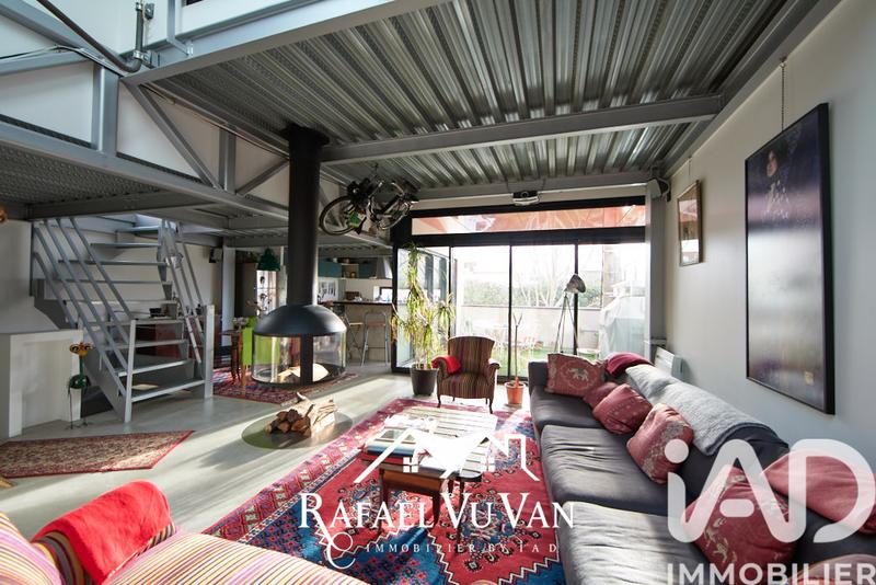 Maison - 215 m² - 7 pièces