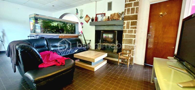 Demeure - 120 m² - 7 pièces