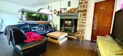 Demeure - 120 m² - 7 pièces