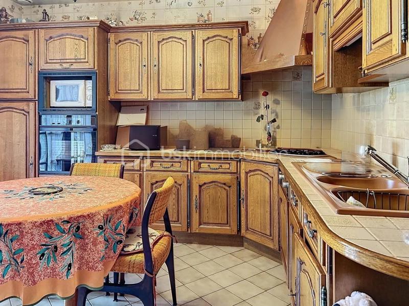 Corps de ferme - 128 m² - 6 pièces