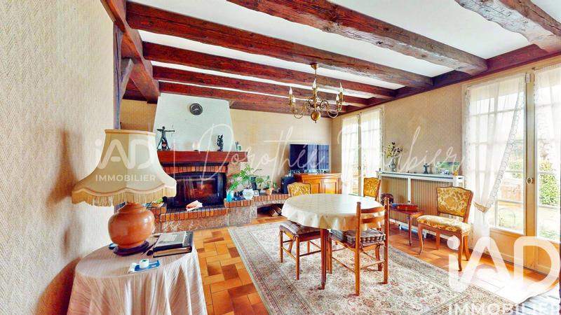 Maison - 96 m² - 6 pièces