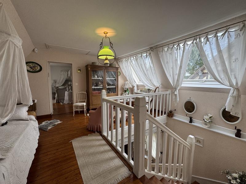 Maison - 163 m² - 5 pièces